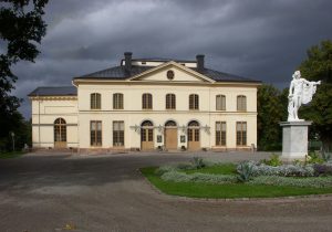 1280px-Drottningholms_slottsteater_2011b